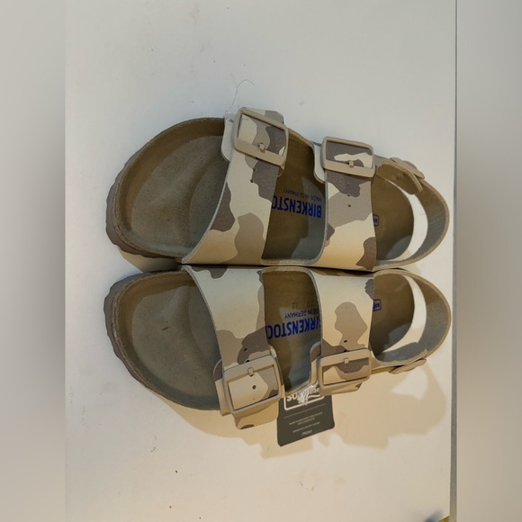 Birkenstock Milano Softbed Birko-Flor Sandals - Picture 7 of 7